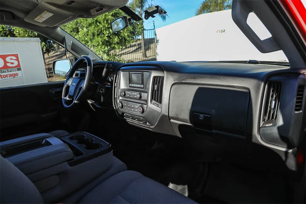 Thumbnail: 2015 Chevrolet Silverado 2500 - 12