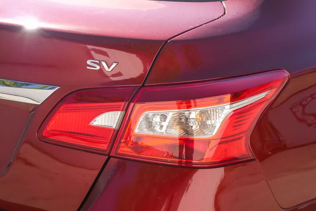 Thumbnail: 2017 Nissan Sentra - 10