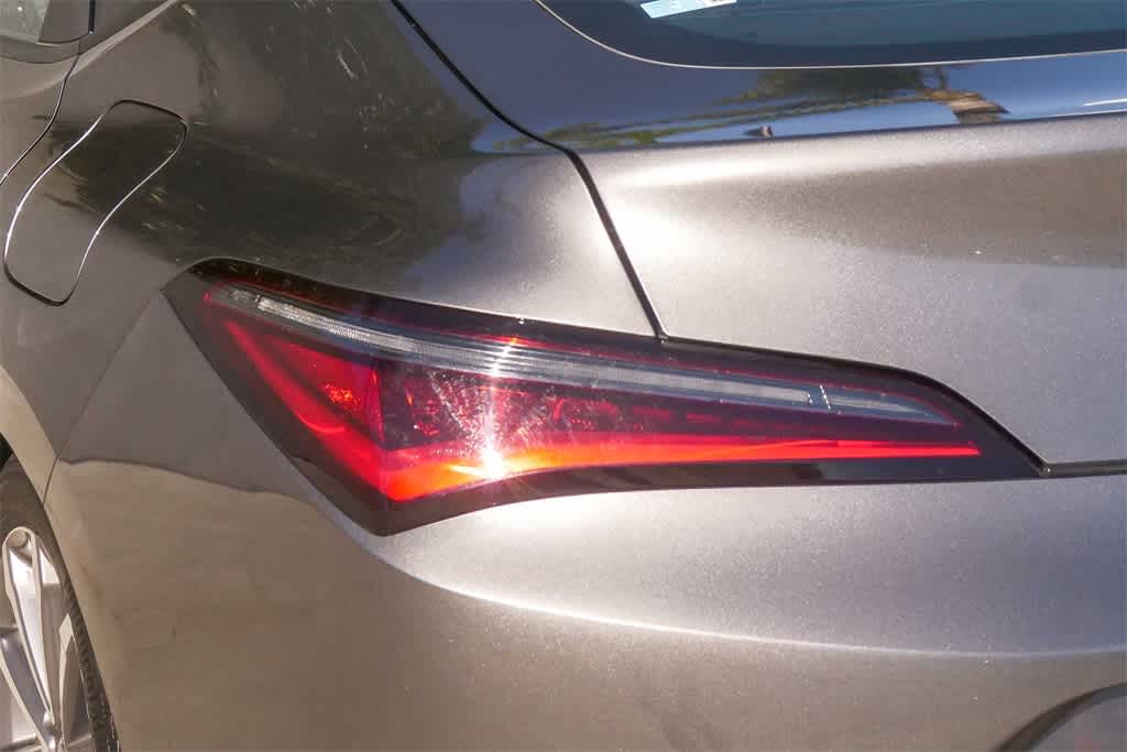 Thumbnail: 2025 Acura Integra - 10