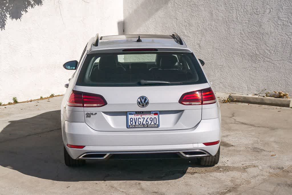 Thumbnail: 2019 Volkswagen e-Golf - 8