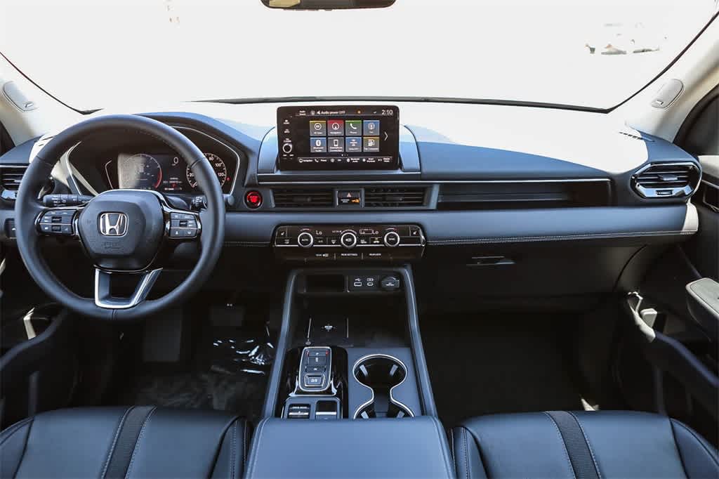 Thumbnail: 2025 Honda Pilot - 11