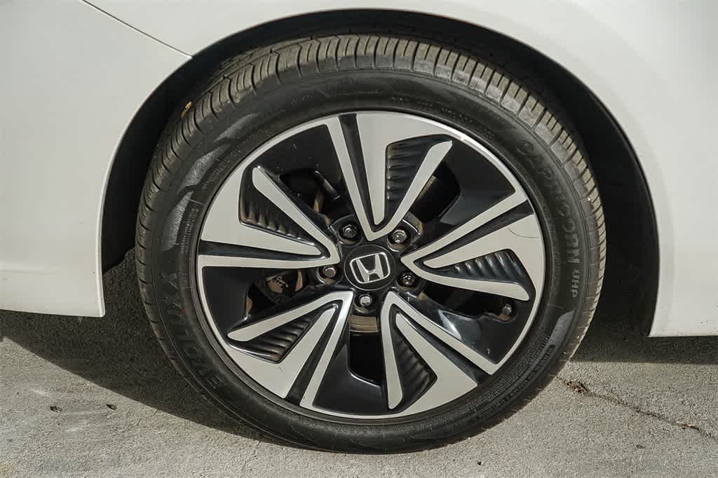 Thumbnail: 2014 Honda Civic - 10