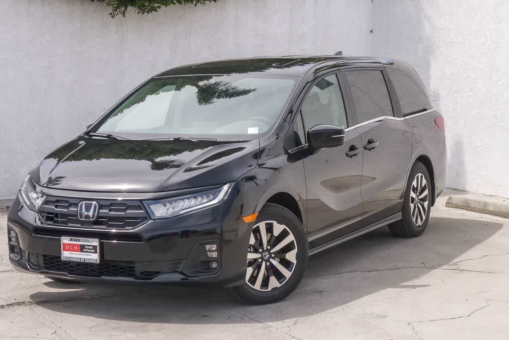 Thumbnail: 2026 Honda Odyssey - 13