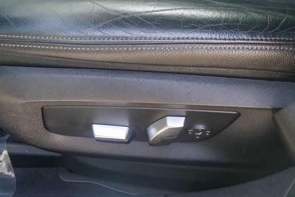 Thumbnail: 2018 BMW 7 Series - 16