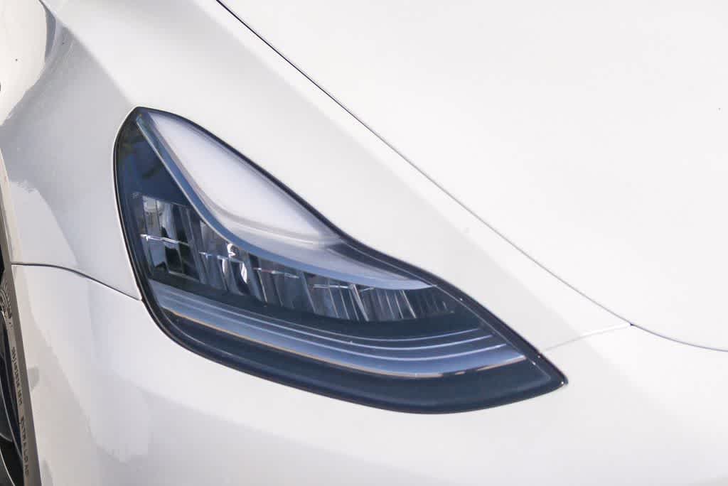 Thumbnail: 2020 Tesla Model Y - 4