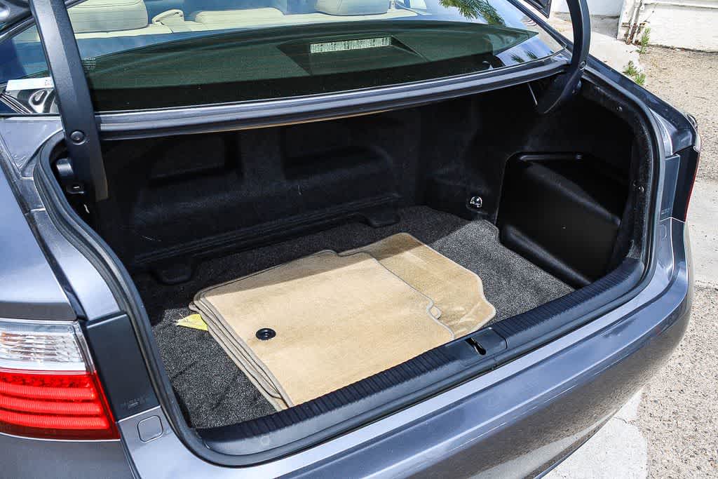 Thumbnail: 2014 Lexus ES - 25