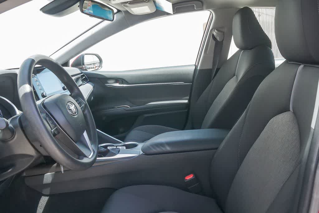 Thumbnail: 2021 Toyota Camry - 17