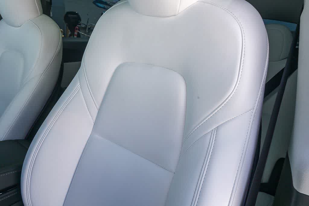 Thumbnail: 2022 Tesla Model Y - 20