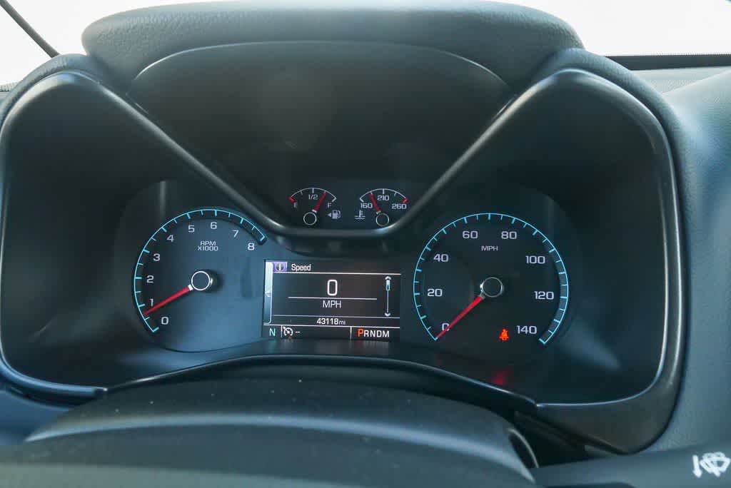 Thumbnail: 2016 Chevrolet Colorado - 19