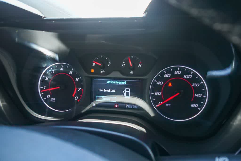 Thumbnail: 2018 Chevrolet Camaro - 21