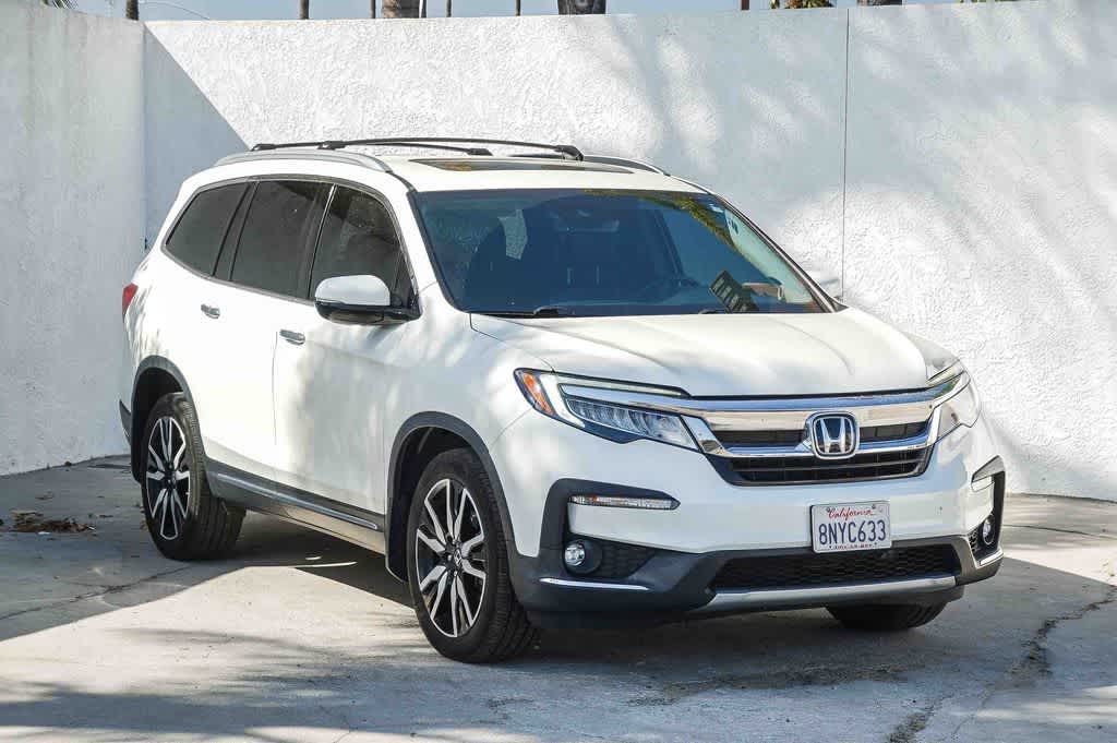 Thumbnail: 2019 Honda Pilot - 2