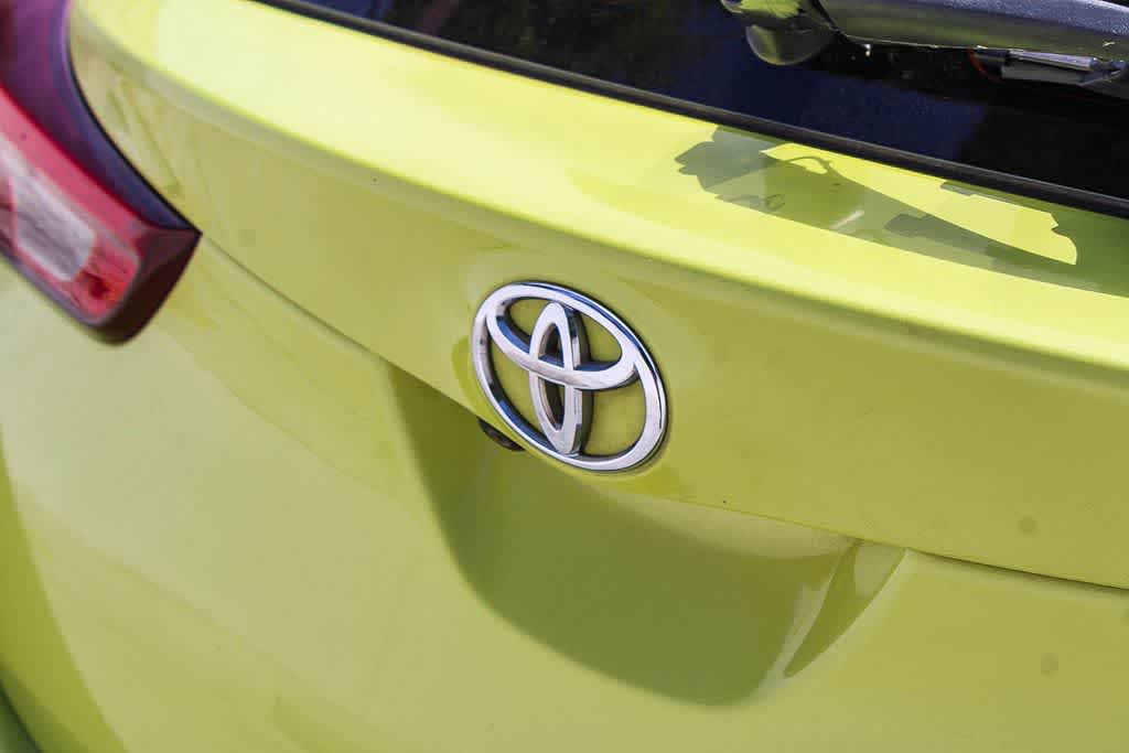 Thumbnail: 2017 Toyota Corolla iM - 11