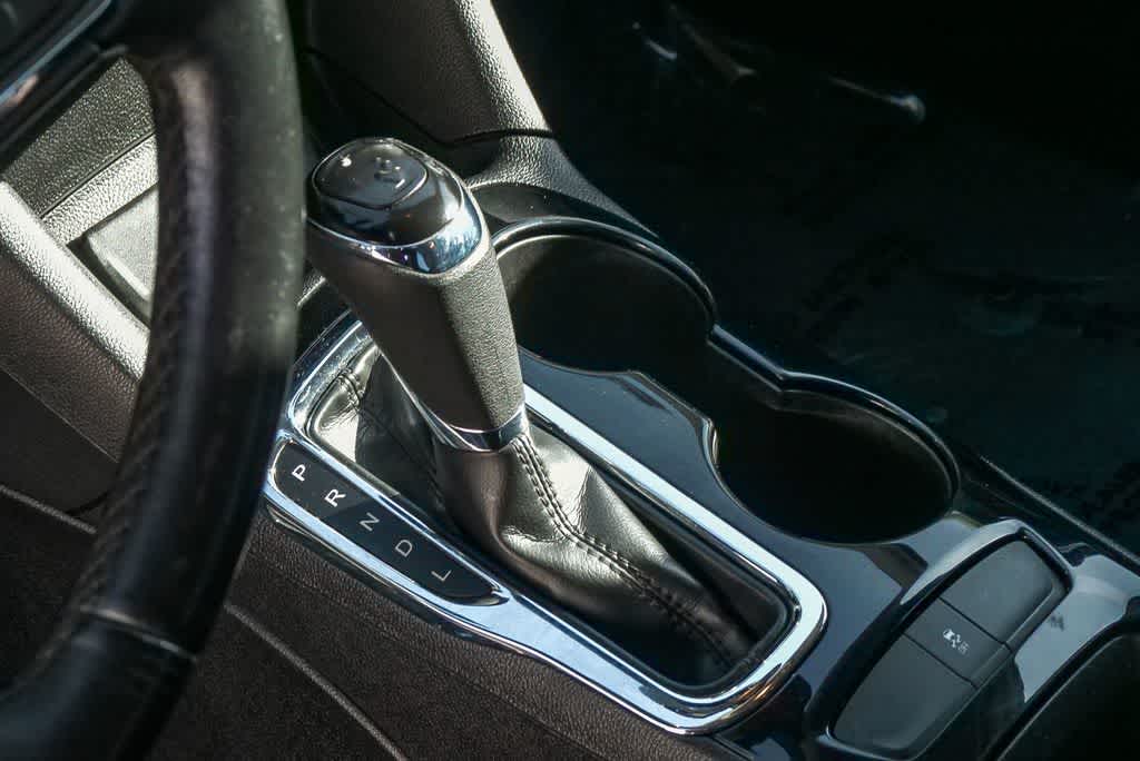 Thumbnail: 2017 Chevrolet Cruze - 15