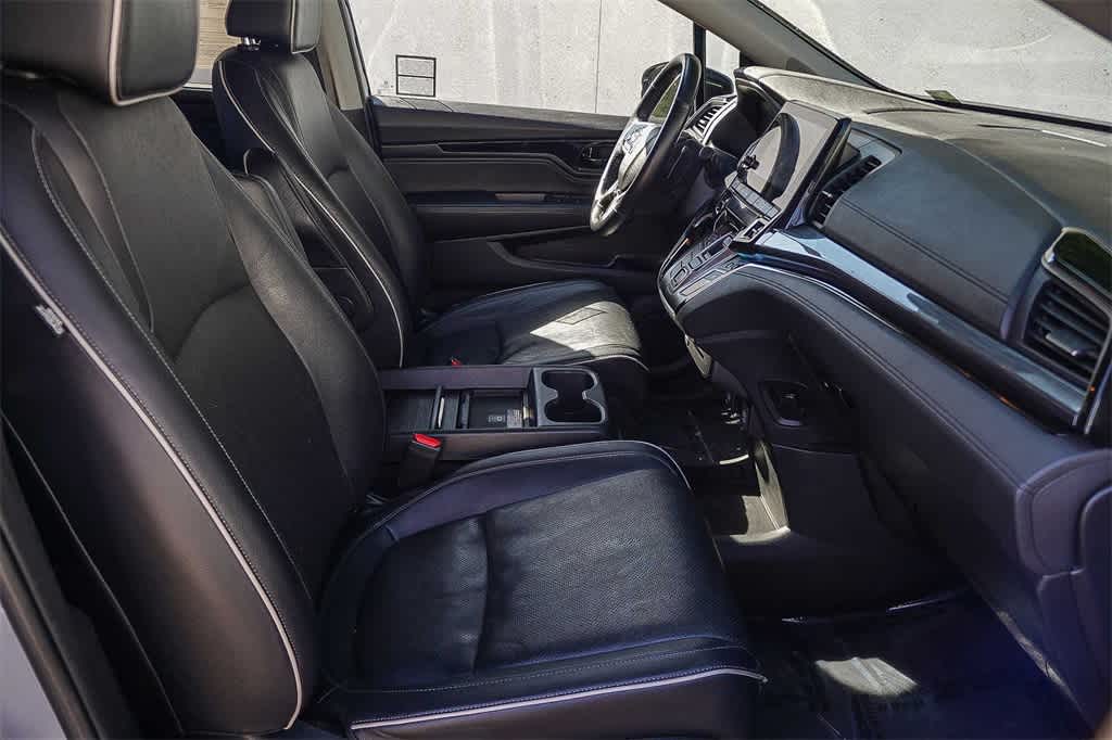 Thumbnail: 2023 Honda Odyssey - 18