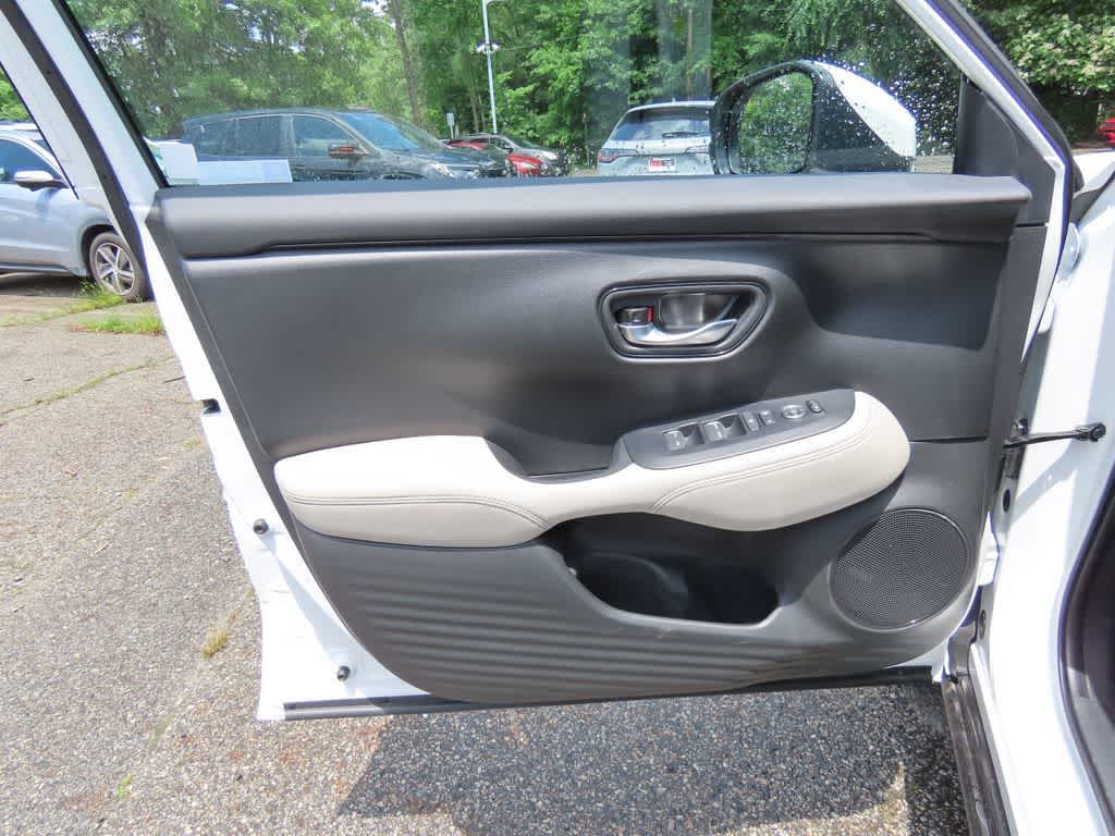 Thumbnail: 2027 Honda HR-V - 15