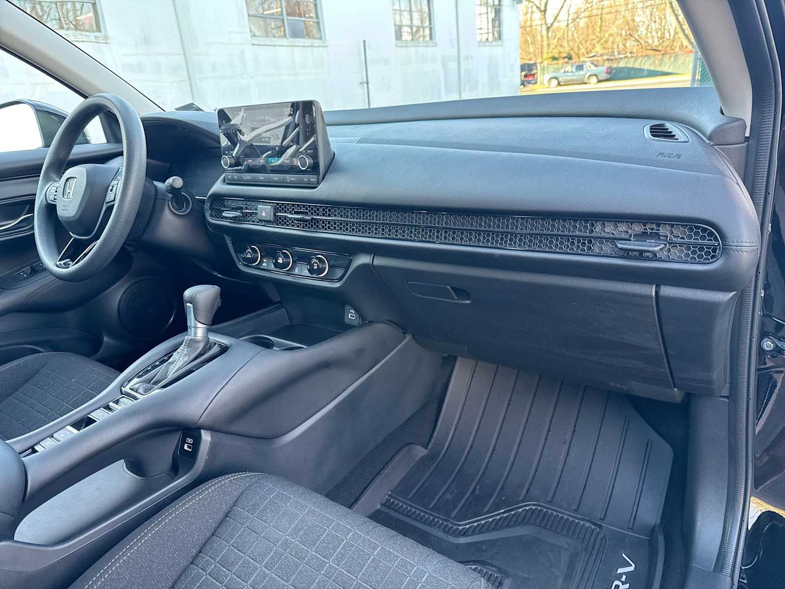 Thumbnail: 2023 Honda HR-V - 16