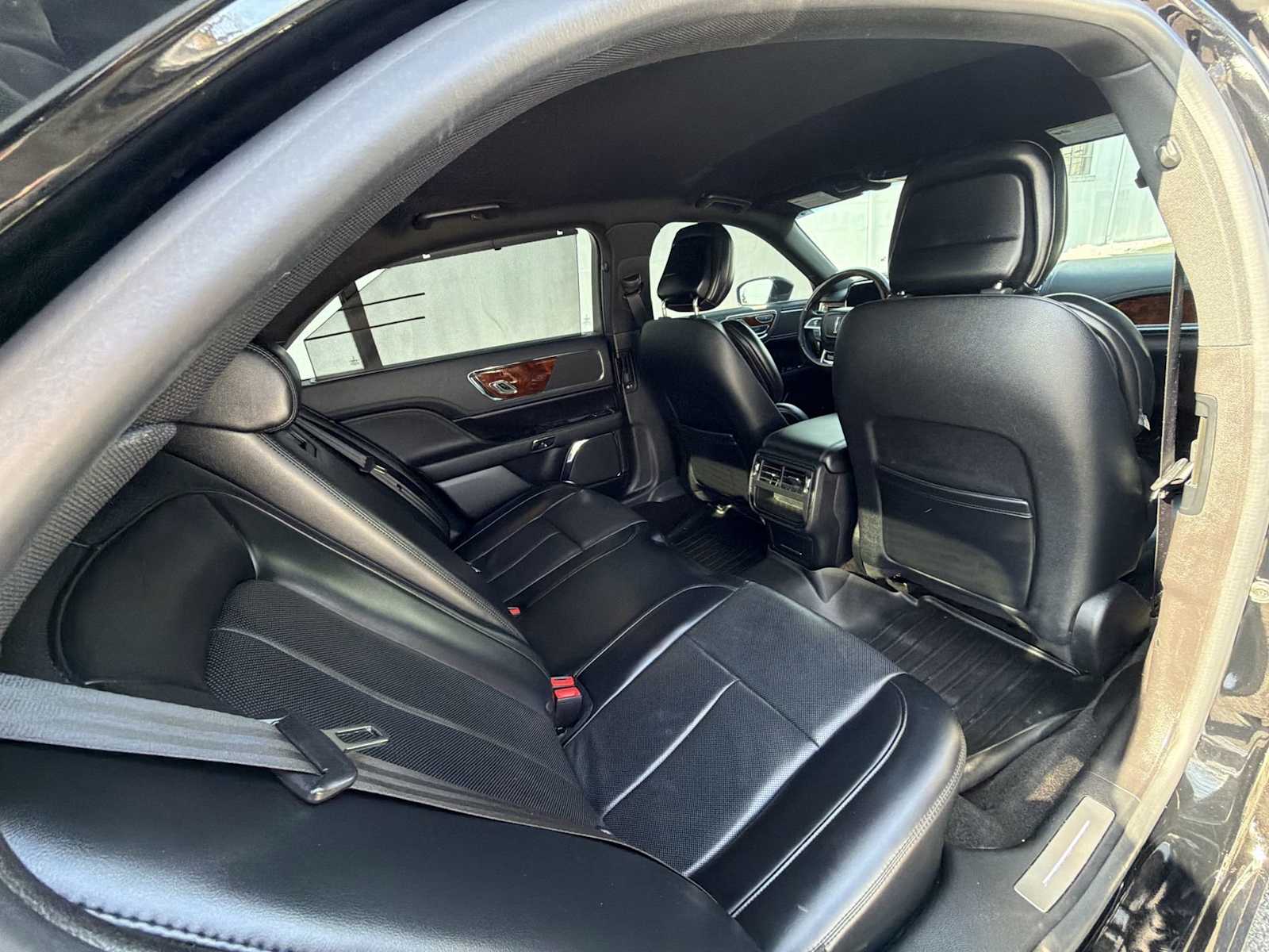 Thumbnail: 2020 Lincoln Continental - 14