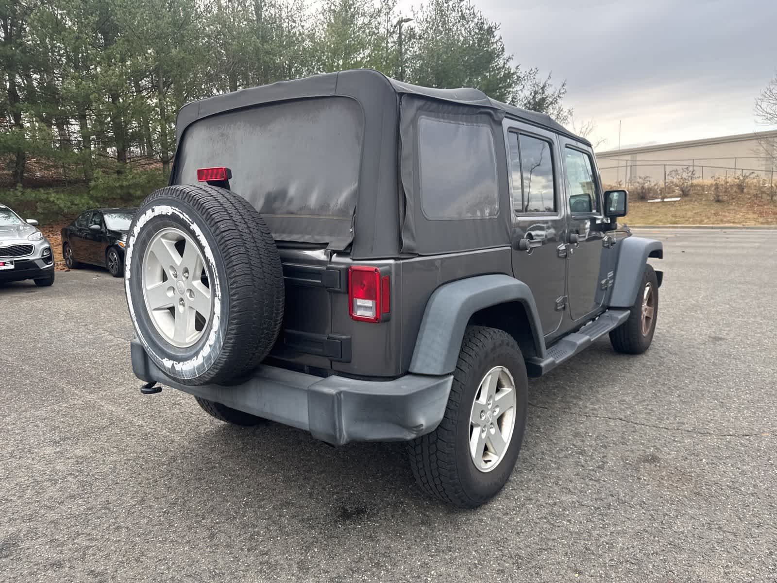 Thumbnail: 2016 Jeep Wrangler - 5