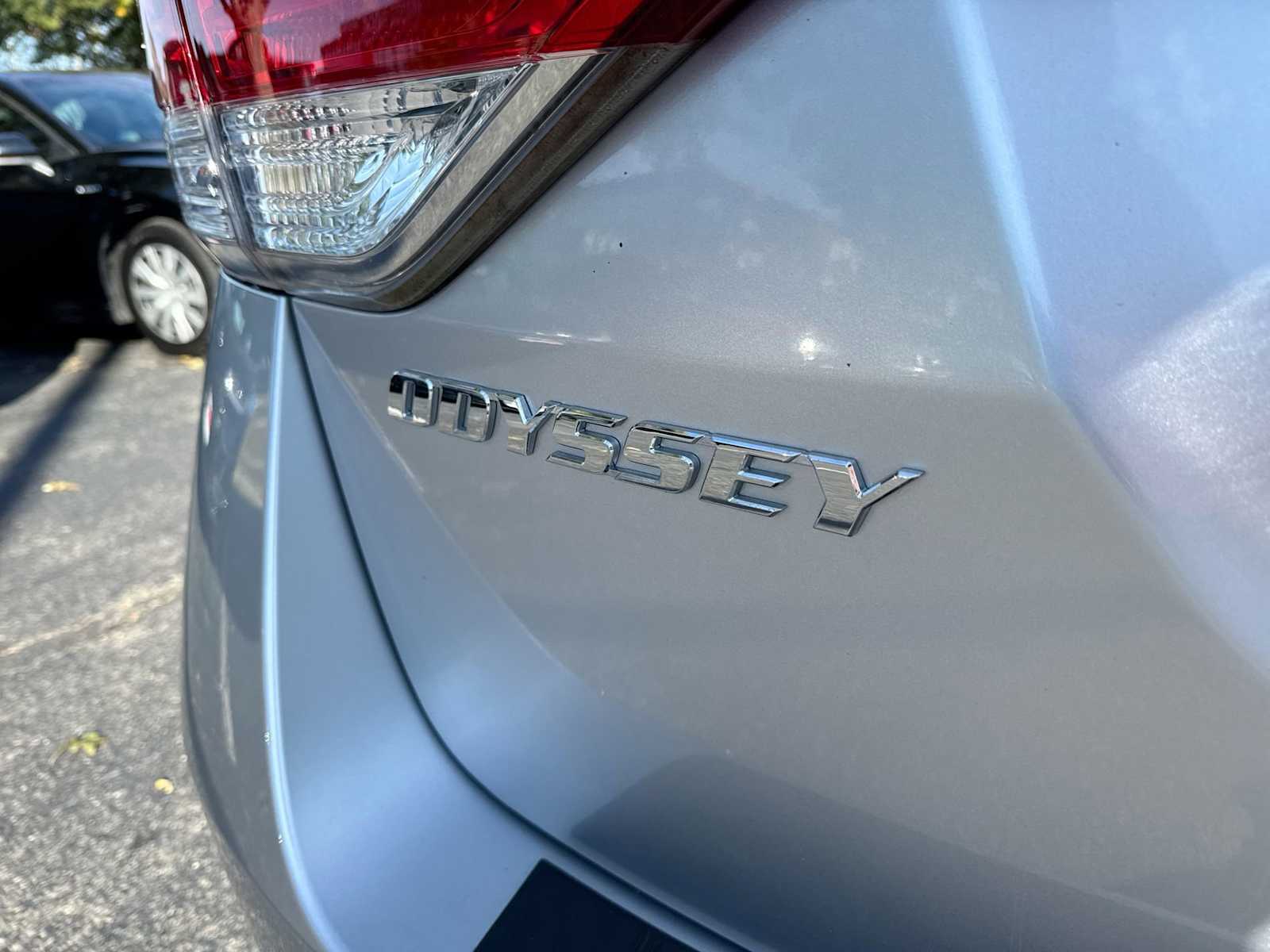 Thumbnail: 2015 Honda Odyssey - 18