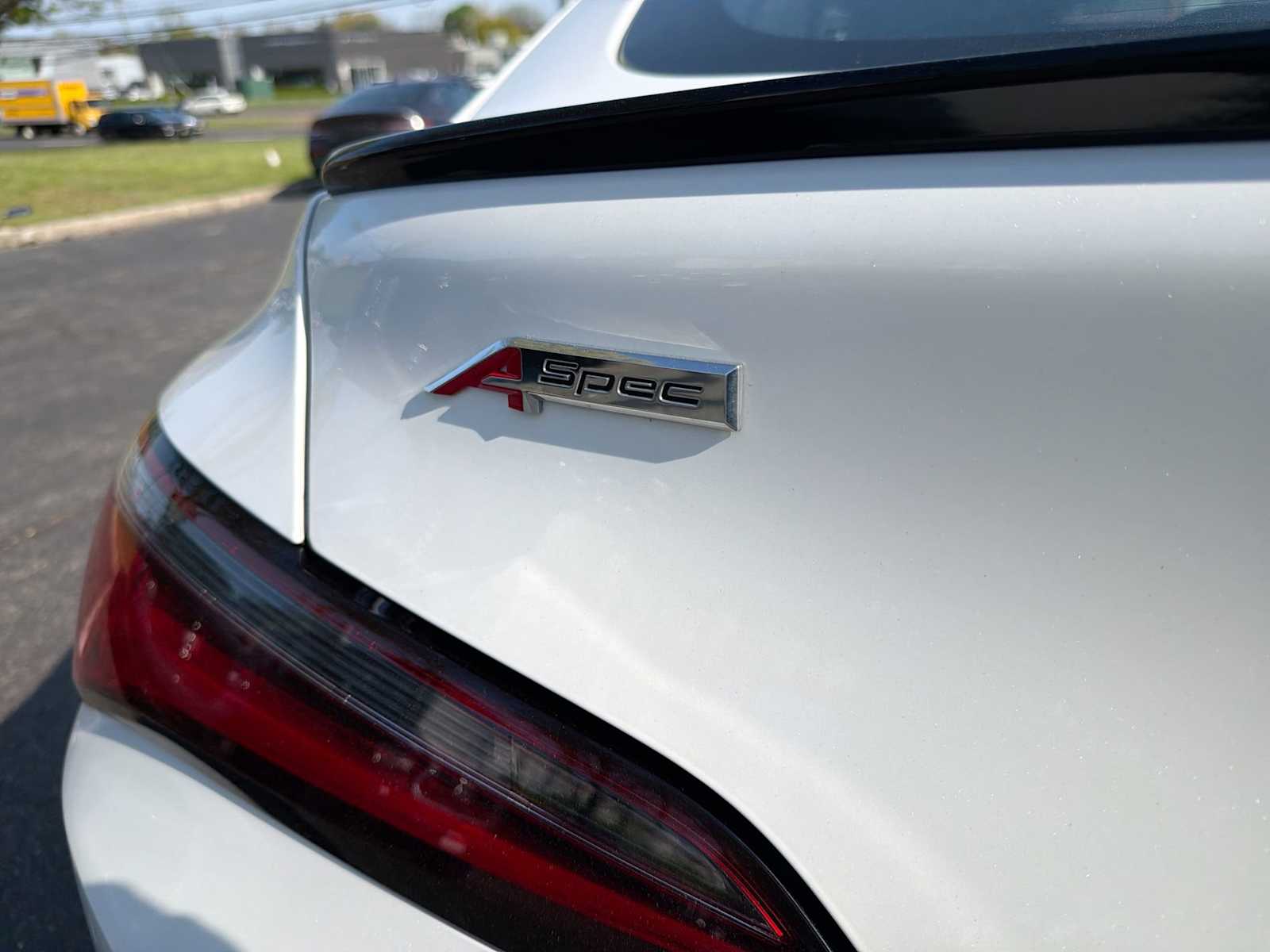 Thumbnail: 2023 Acura Integra - 18