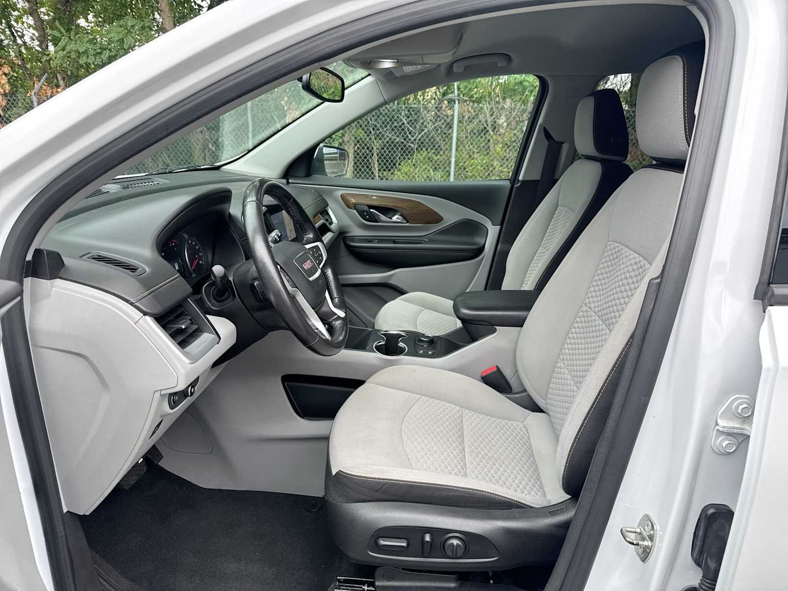 Thumbnail: 2018 GMC Terrain - 11