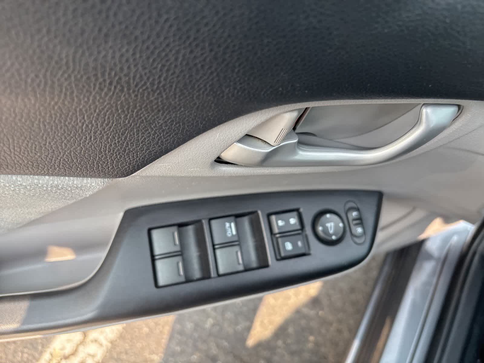 Thumbnail: 2013 Honda Civic - 9