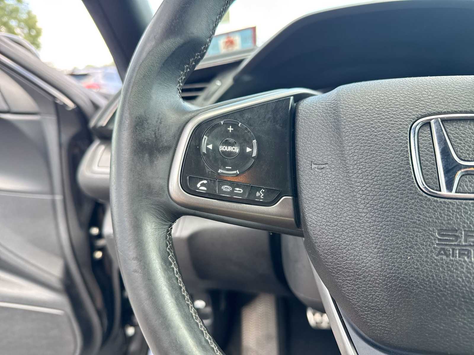 Thumbnail: 2018 Honda Civic - 24