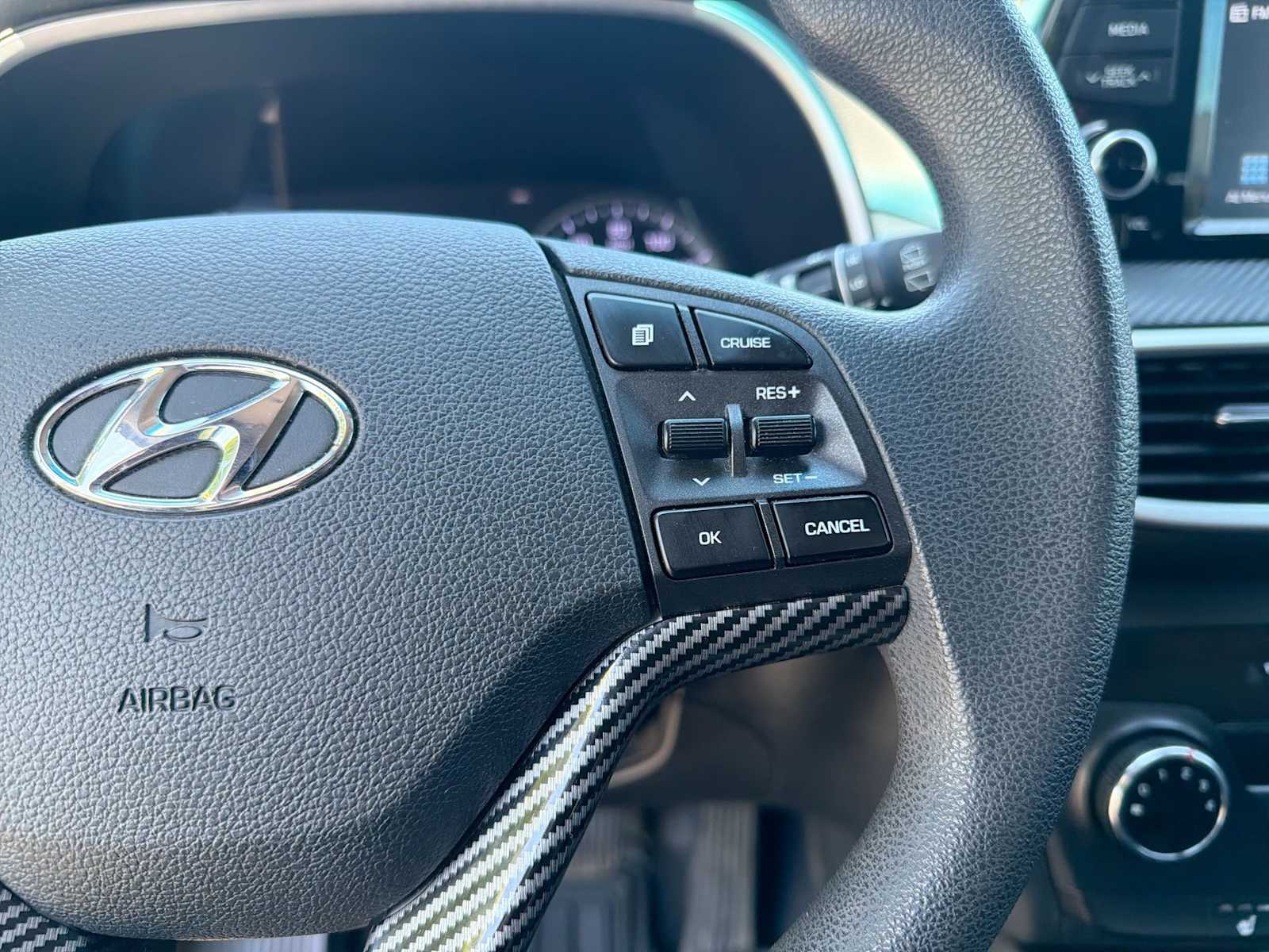 Thumbnail: 2019 Hyundai Tucson - 25