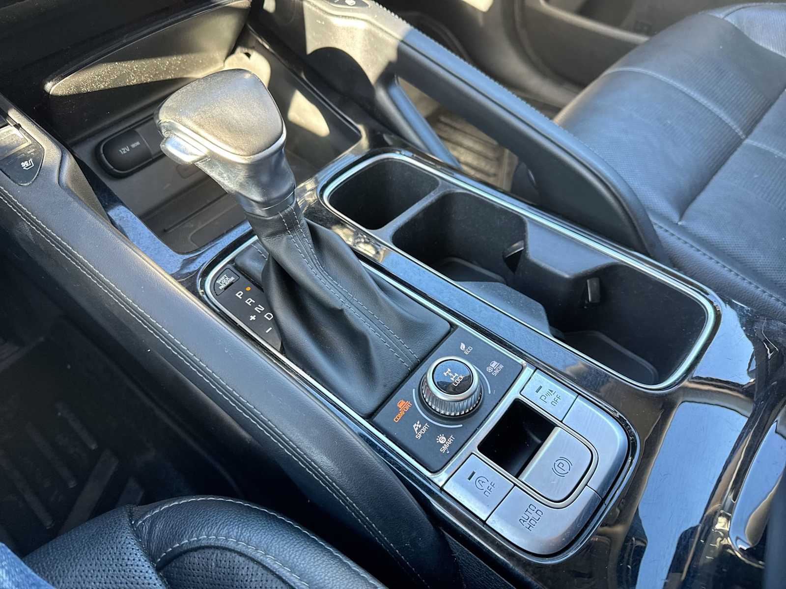 Thumbnail: 2021 Kia Telluride - 30