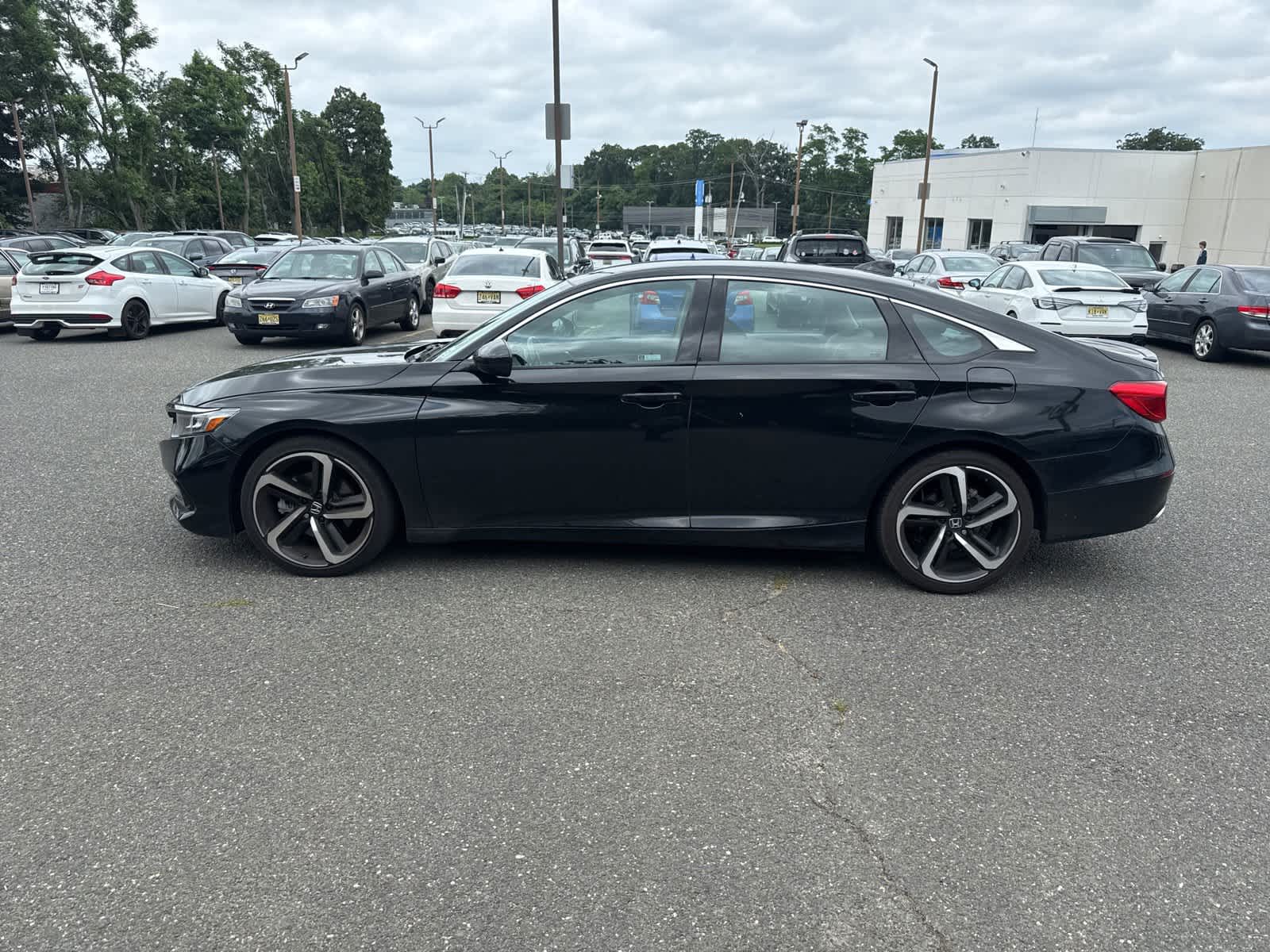 Thumbnail: 2022 Honda Accord - 2