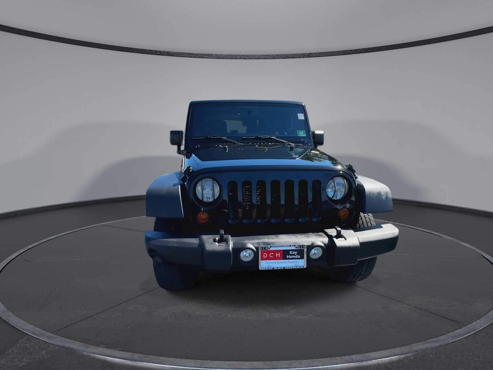 Thumbnail: 2012 Jeep Wrangler - 3