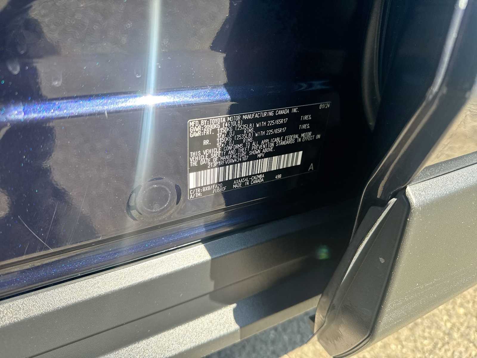2024 Toyota RAV4 XLE 33