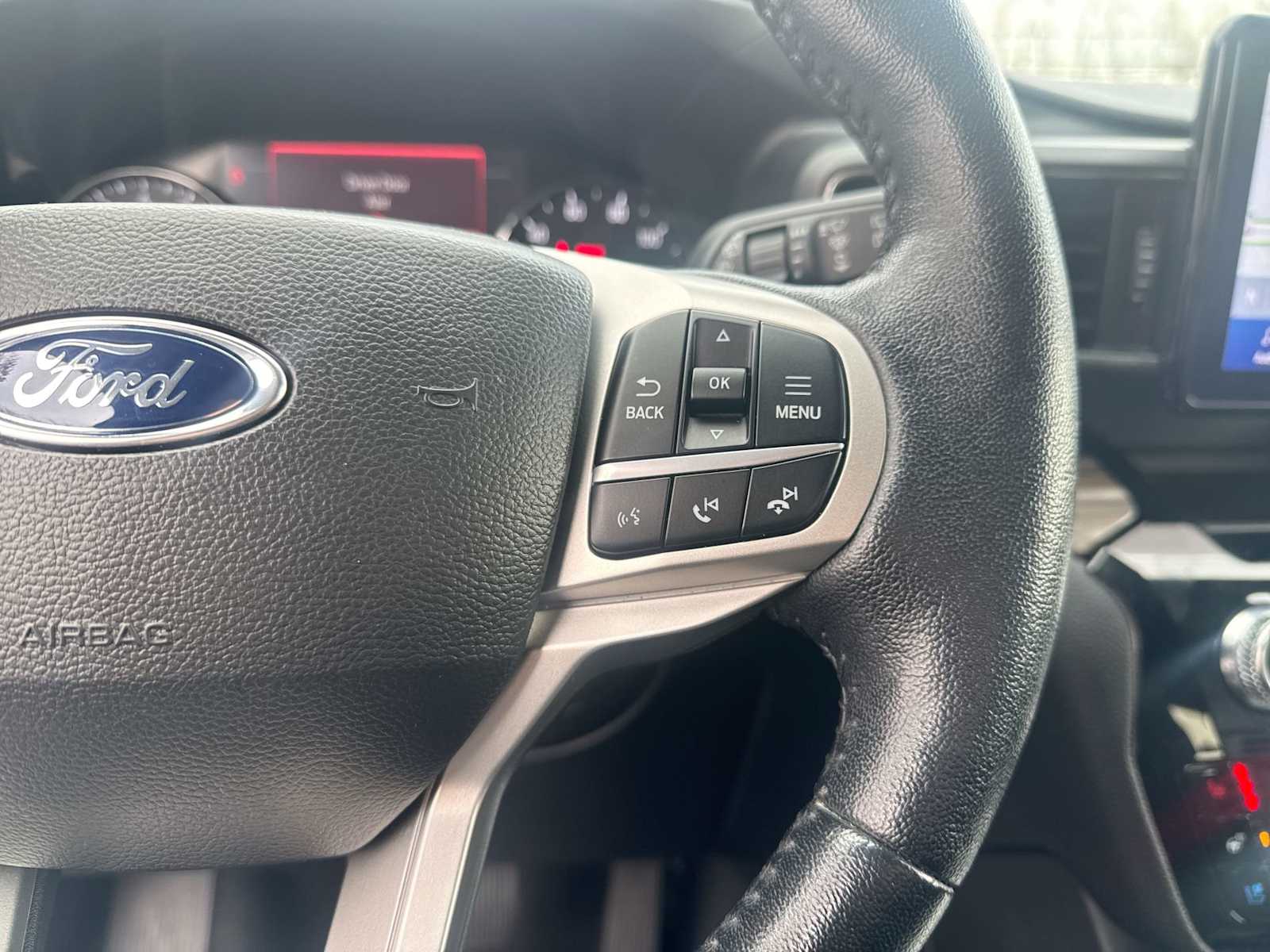 Thumbnail: 2022 Ford Explorer - 24