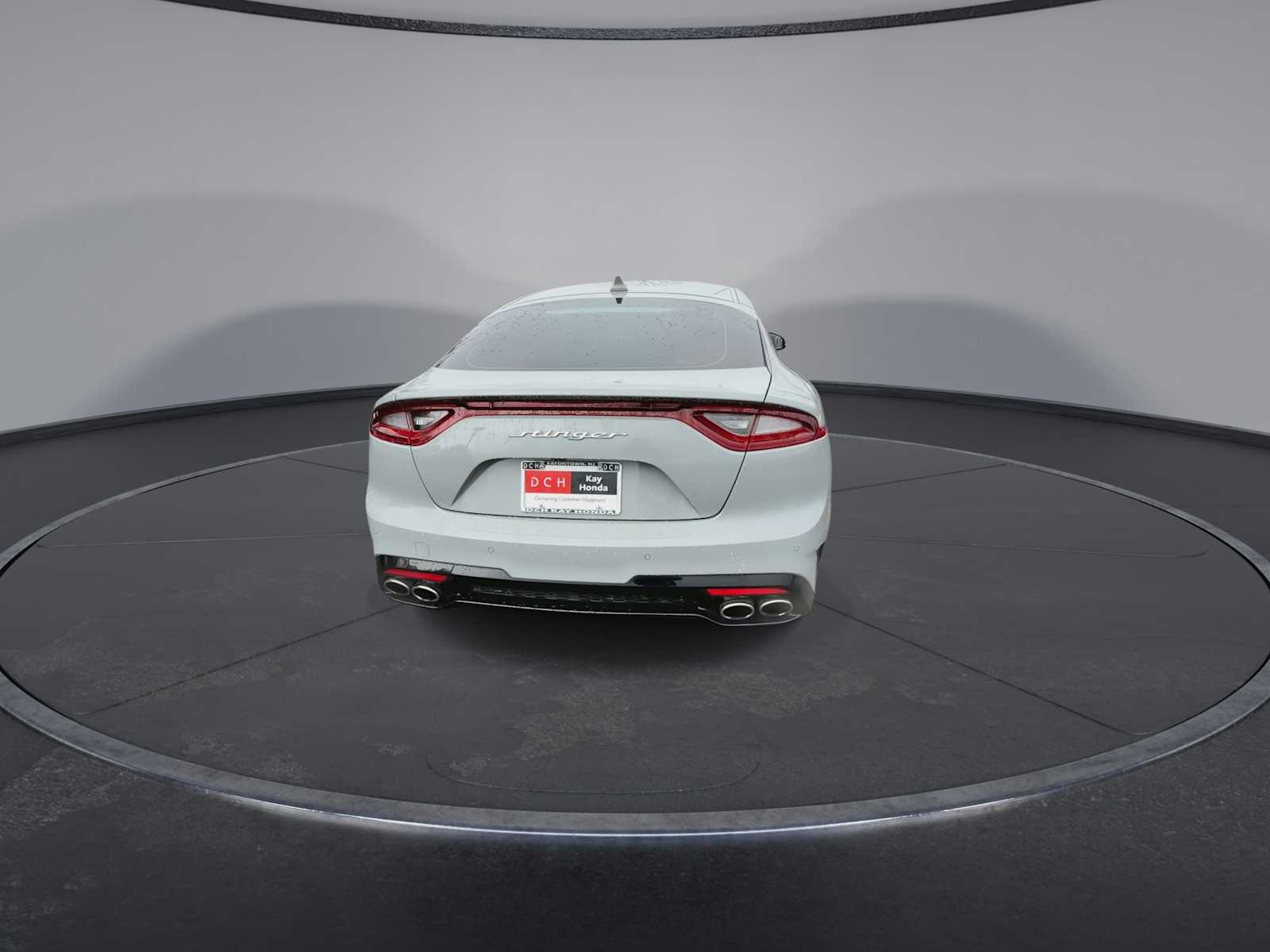 Thumbnail: 2018 Kia Stinger - 7