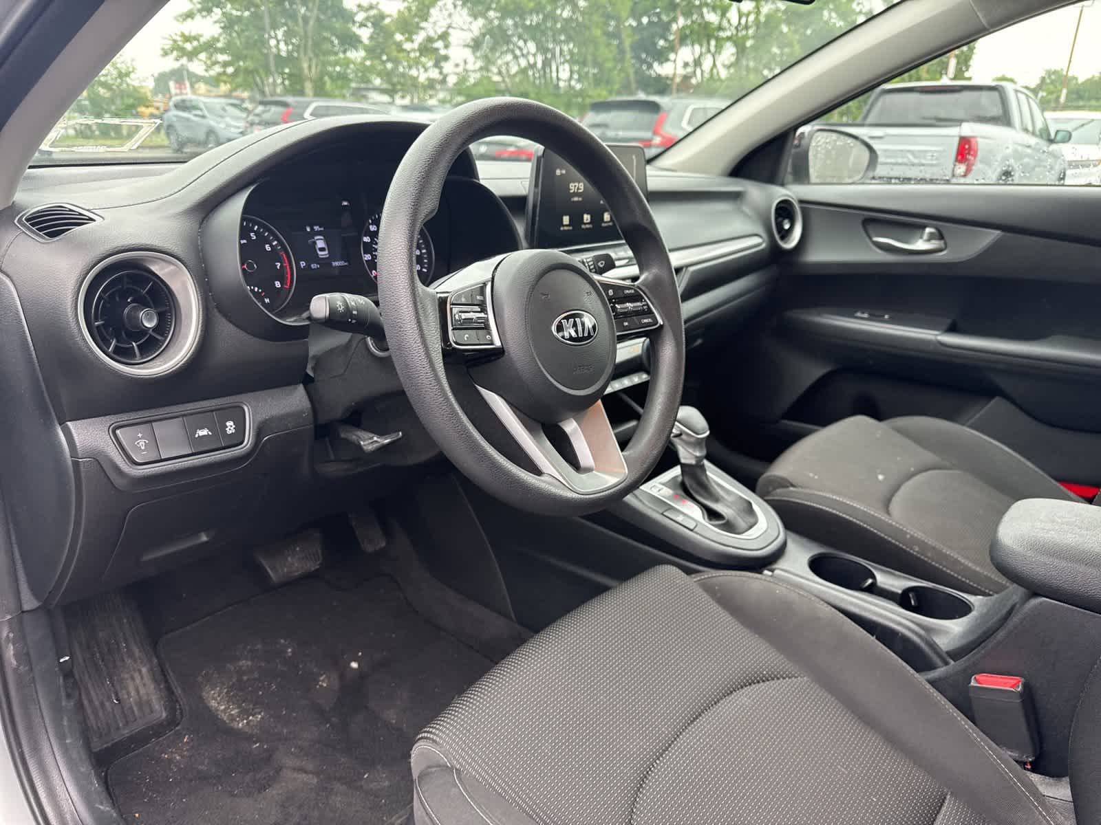 2019 Kia Forte LXS 10