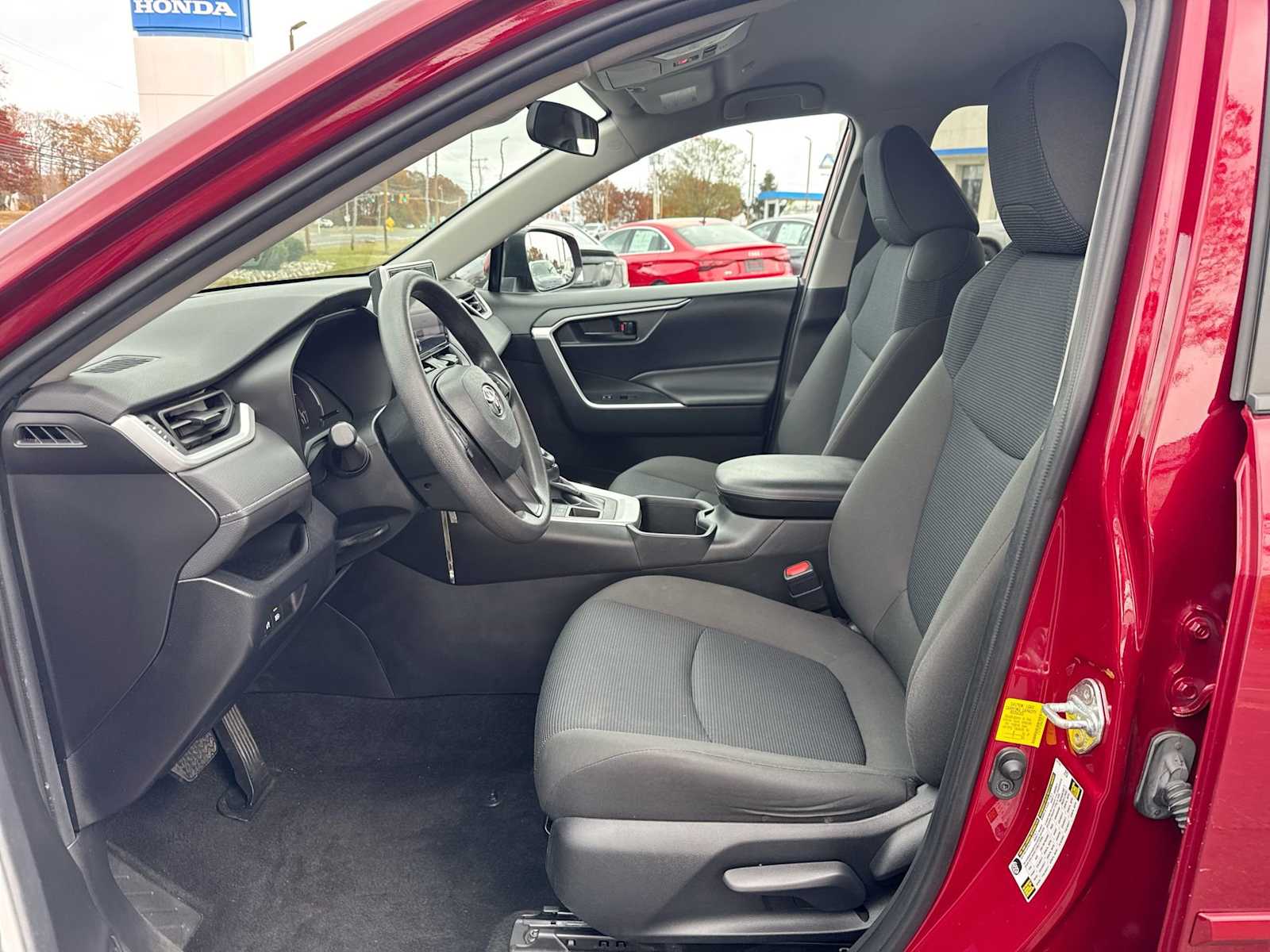 Thumbnail: 2023 Toyota RAV4 - 11