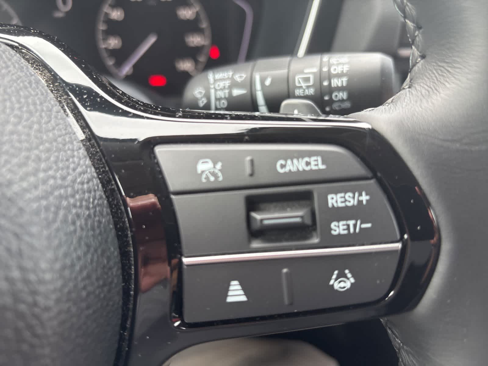 Thumbnail: 2024 Honda Pilot - 11
