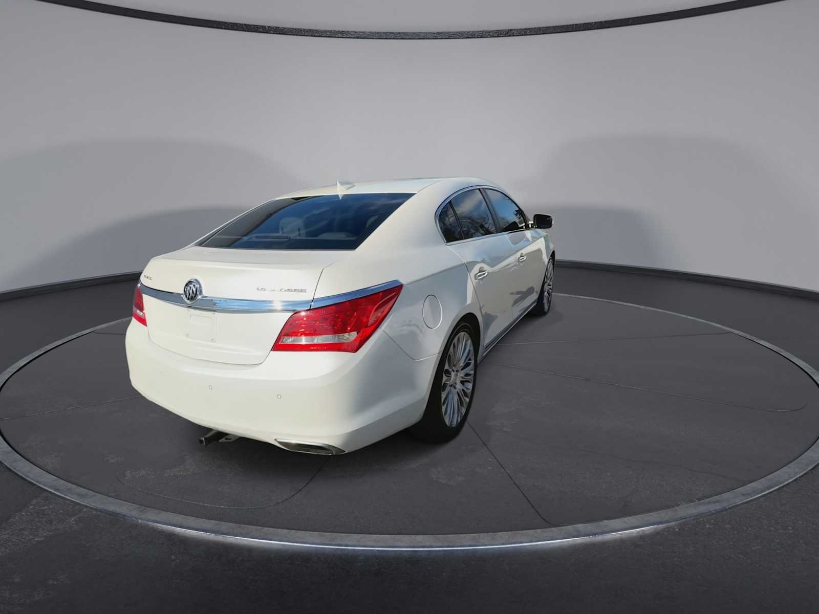 Thumbnail: 2015 Buick LaCrosse - 8