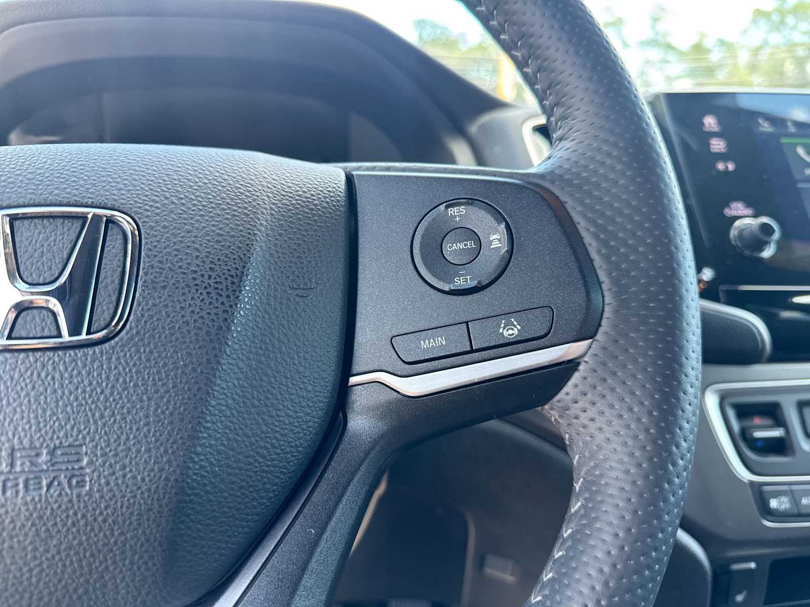 Thumbnail: 2022 Honda Passport - 26