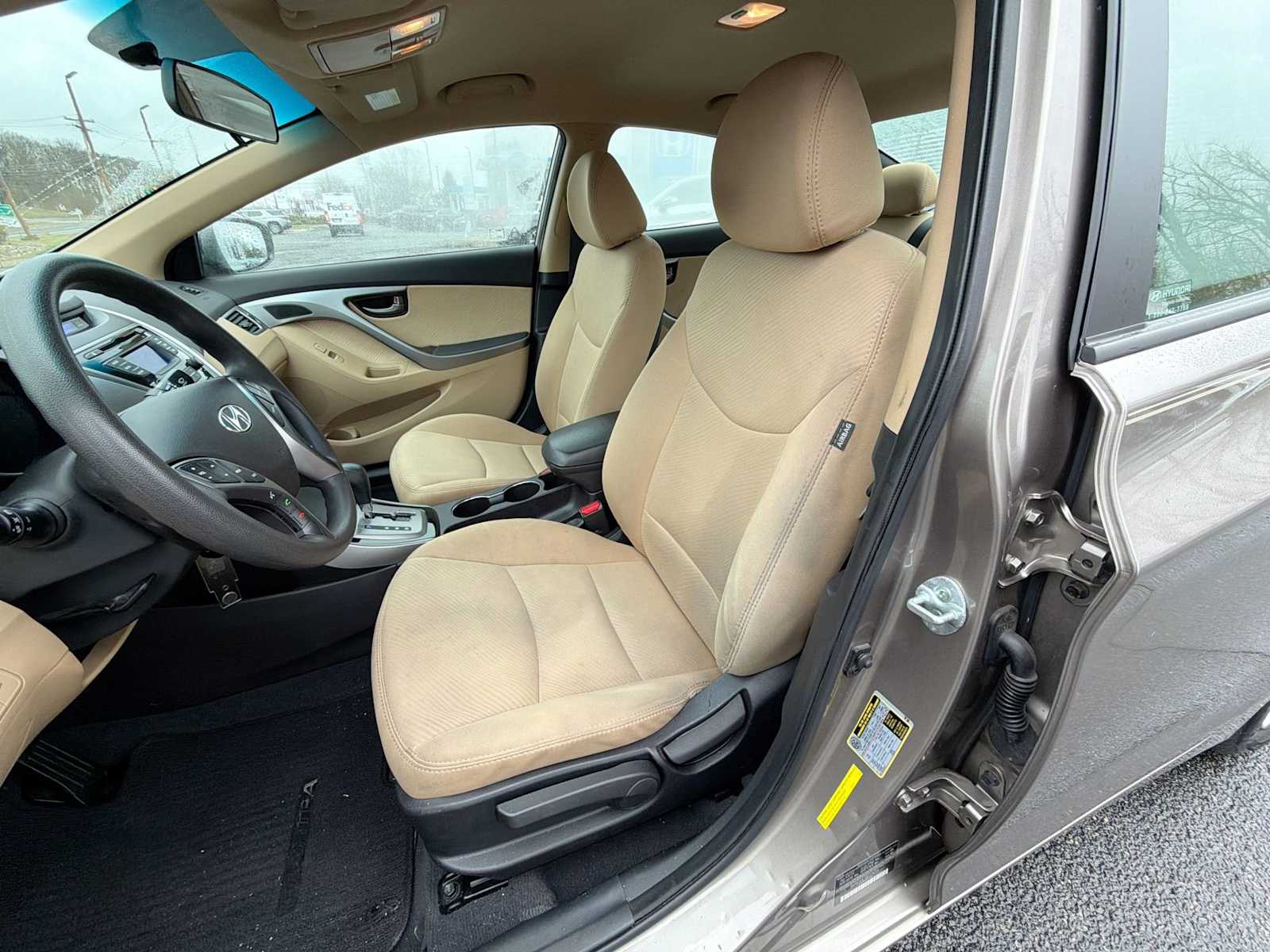 Thumbnail: 2013 Hyundai Elantra - 21