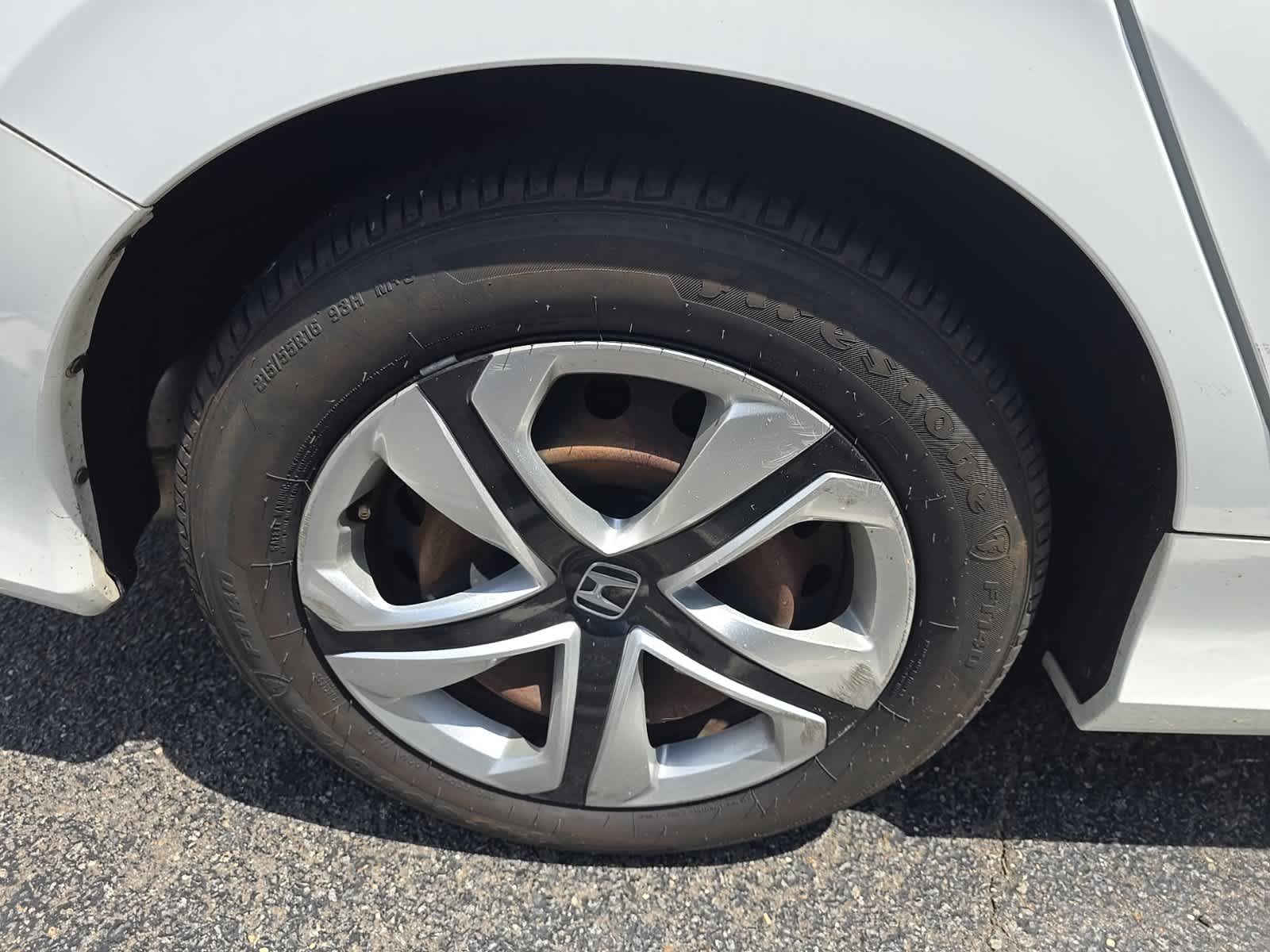 Thumbnail: 2016 Honda Civic - 5