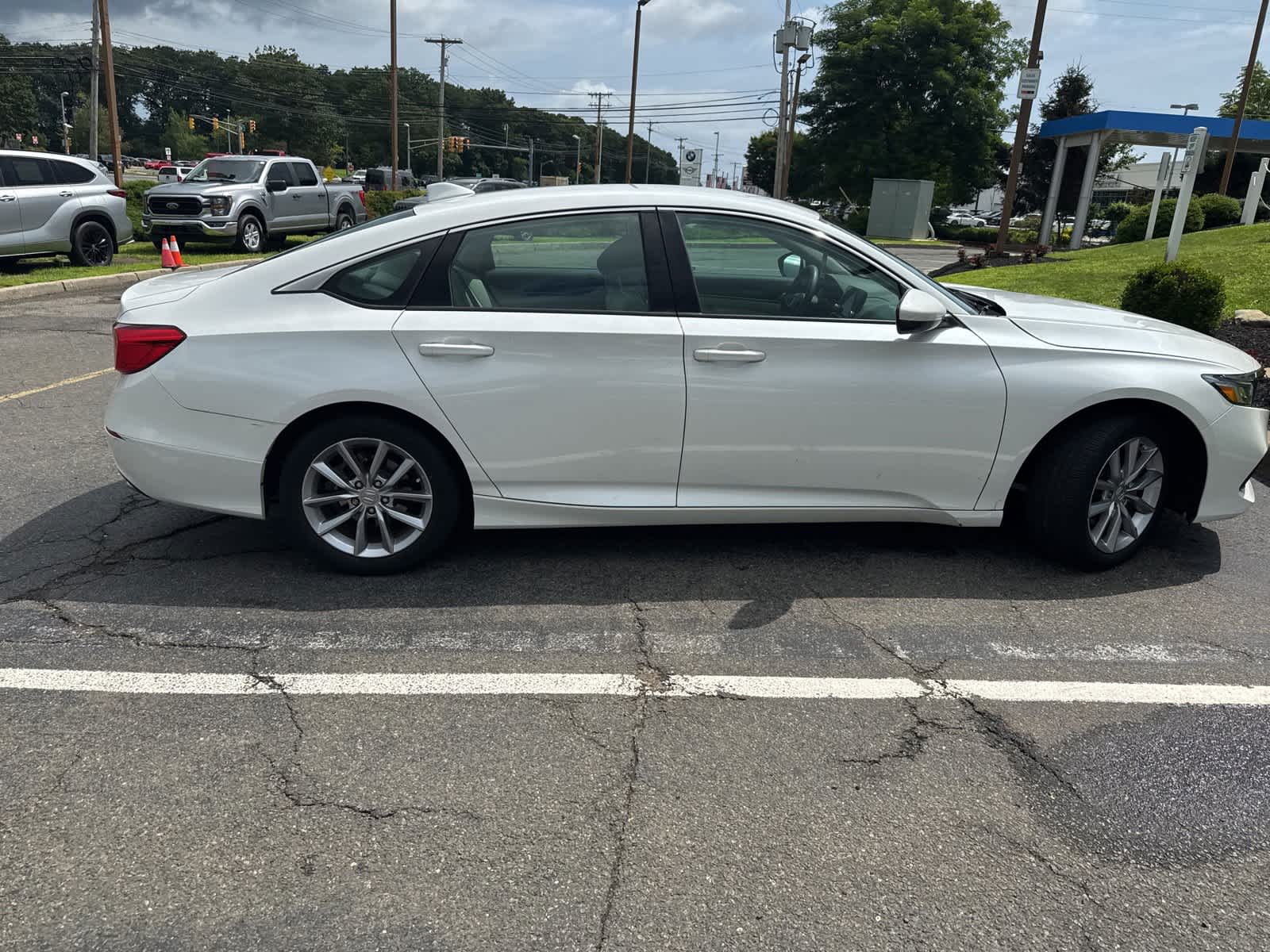 Thumbnail: 2022 Honda Accord - 6