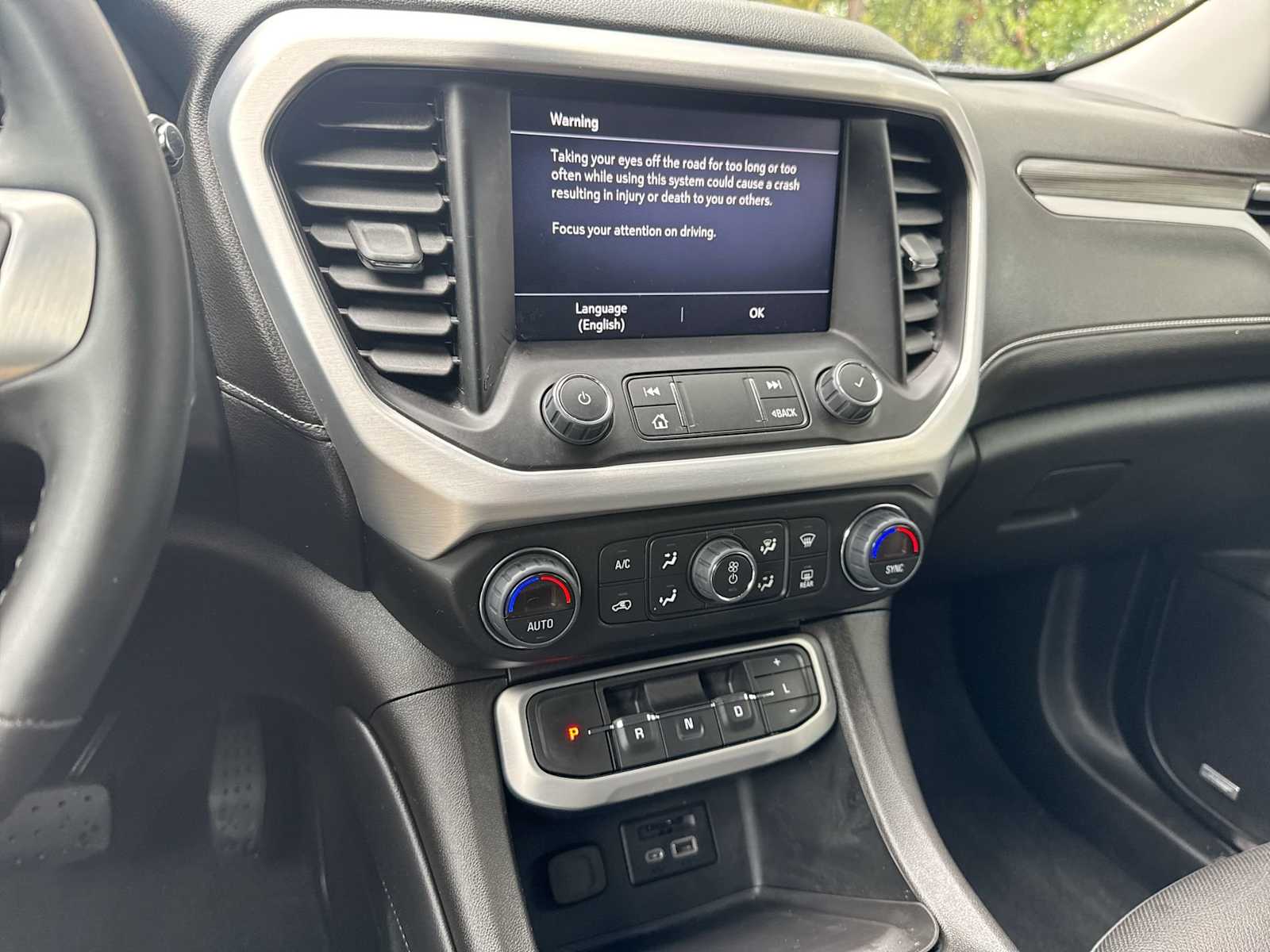 Thumbnail: 2023 GMC Acadia - 26