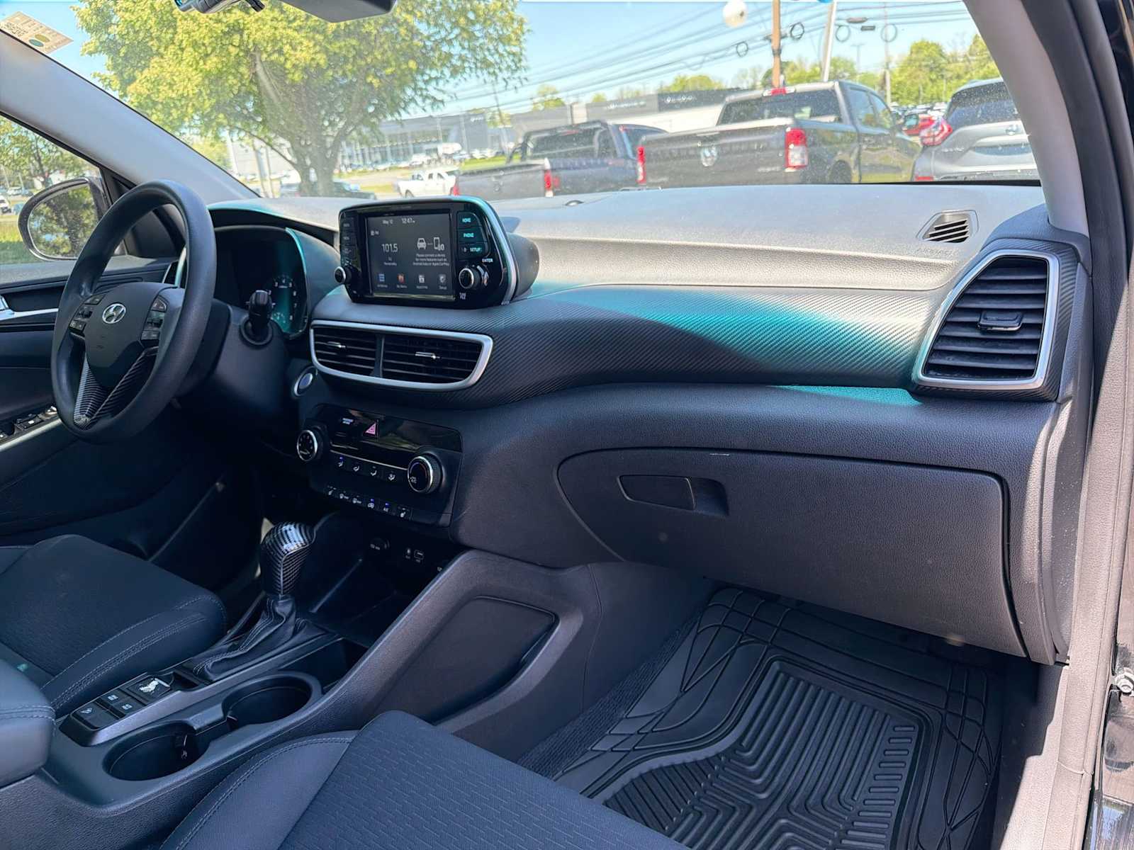 Thumbnail: 2019 Hyundai Tucson - 16