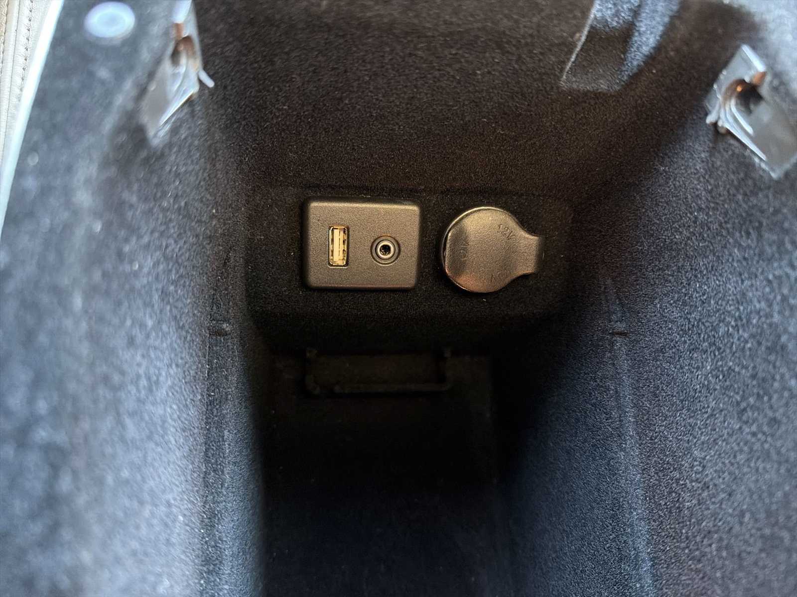 Thumbnail: 2015 Buick LaCrosse - 30