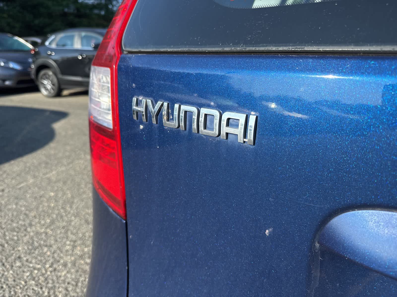 Thumbnail: 2012 Hyundai Elantra - 22
