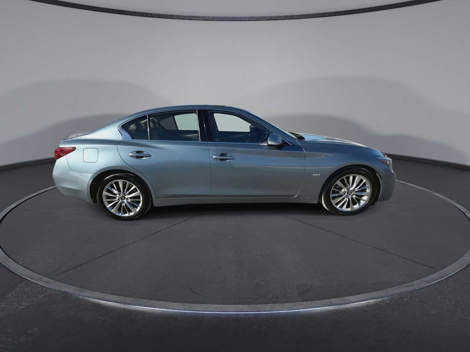 Thumbnail: 2019 INFINITI Q50 - 9