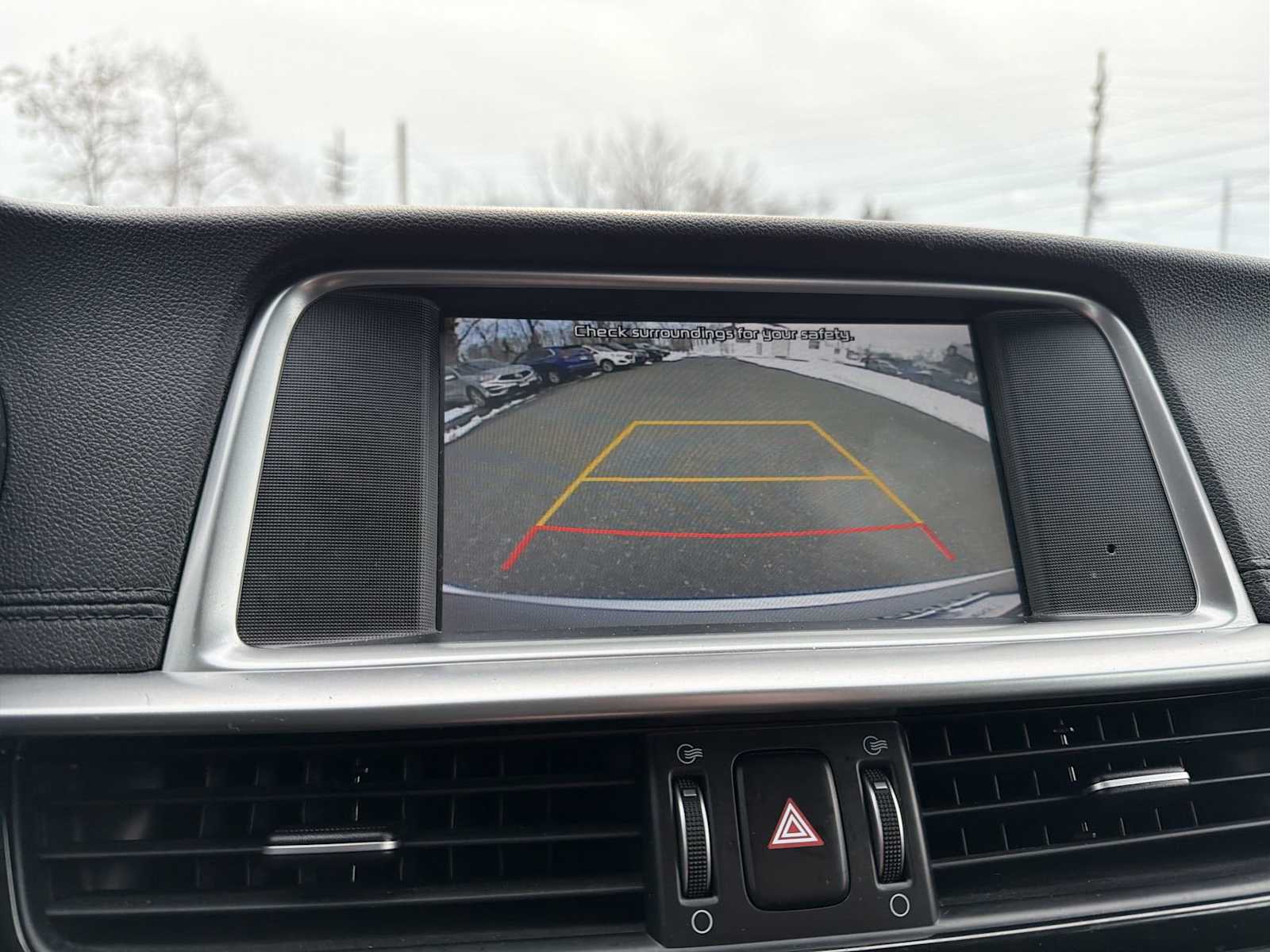 Thumbnail: 2019 Kia Optima - 26