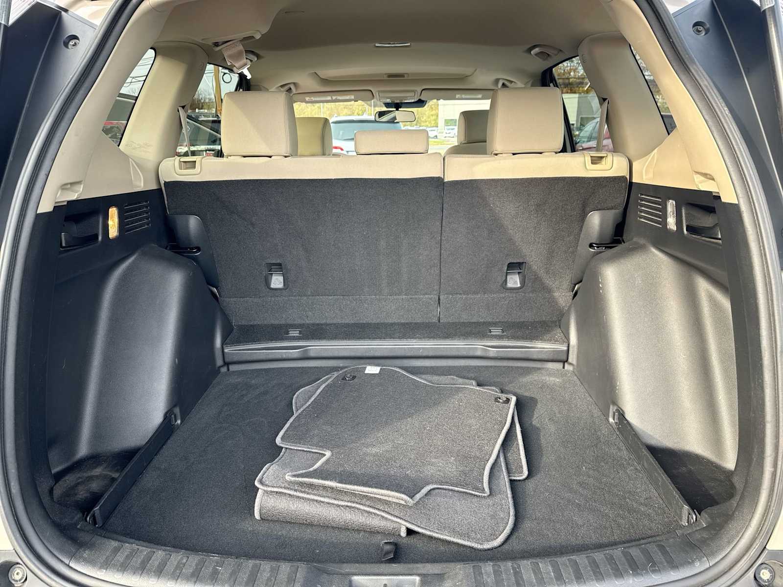 Thumbnail: 2017 Honda CR-V - 32