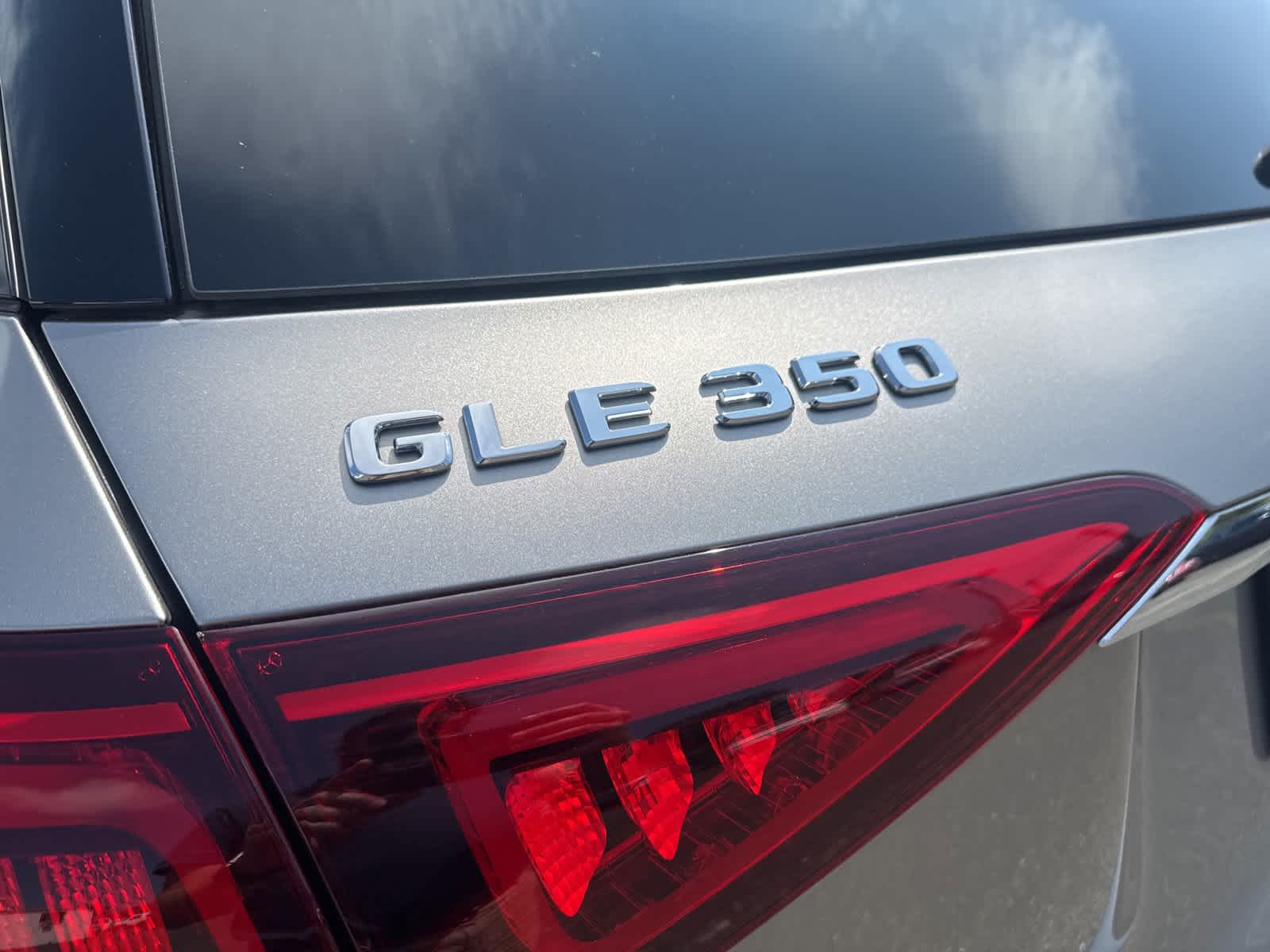 Thumbnail: 2020 Mercedes-Benz GLE - 23